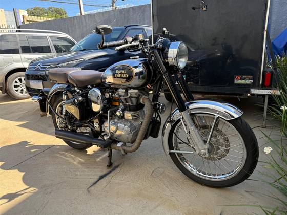 ROYAL ENFIELD CLASSIC 500 